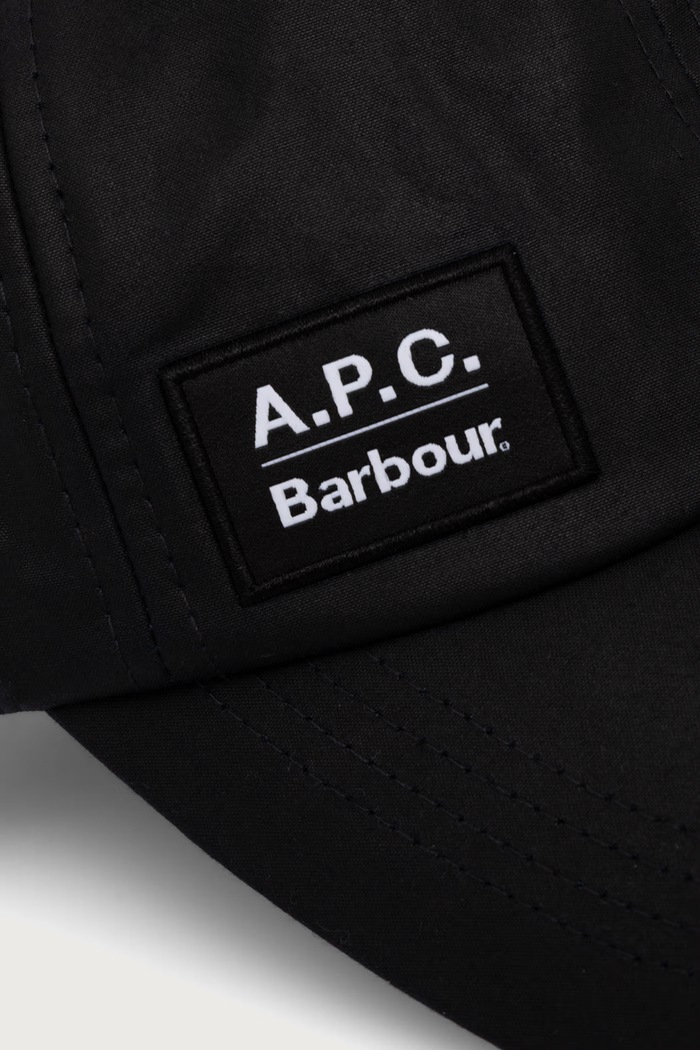 Barbour X A.P.C kapa sa šiltom od pamuka MHA0998NY91 mornarsko plava AW26