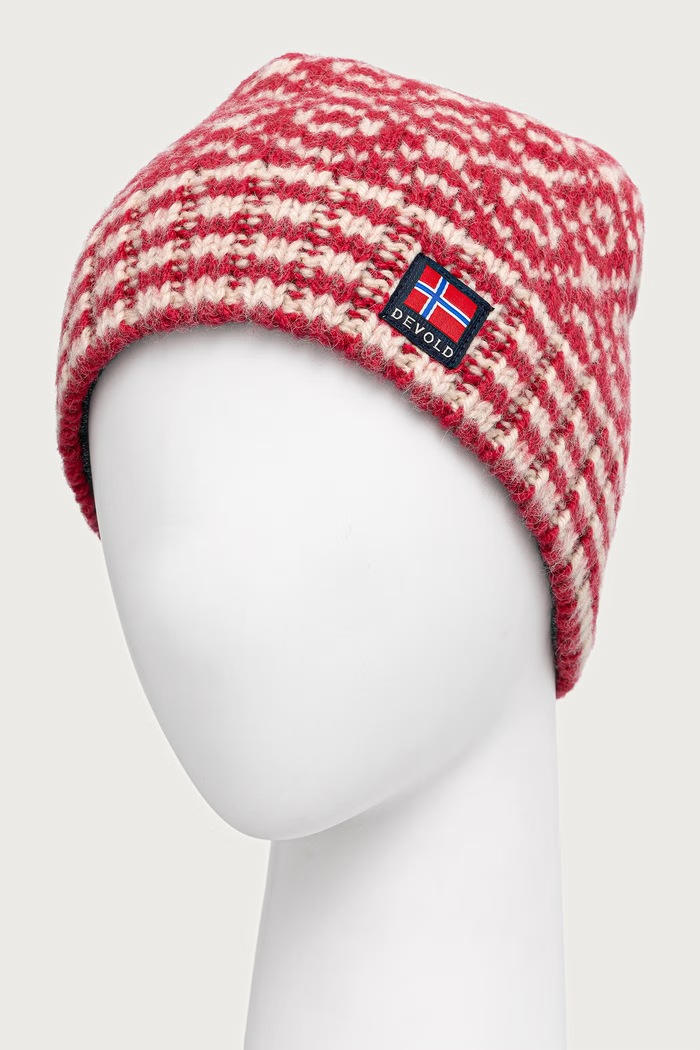 Akcesoria Devold Czapka wełniana Svalbard Wool PDTC.396.901.A czerwony