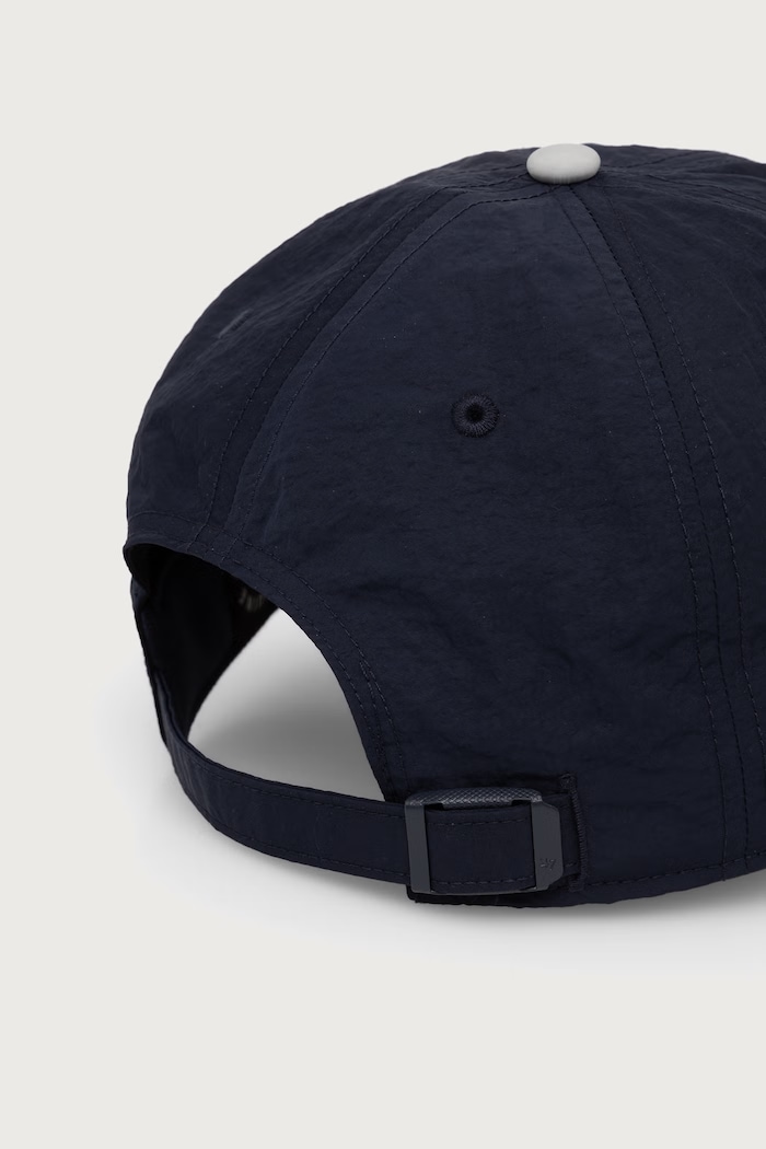 Akcesoria 47 brand Czapka z daszkiem MLB New York Yankees B.MODNA17C0S.NY granatowy