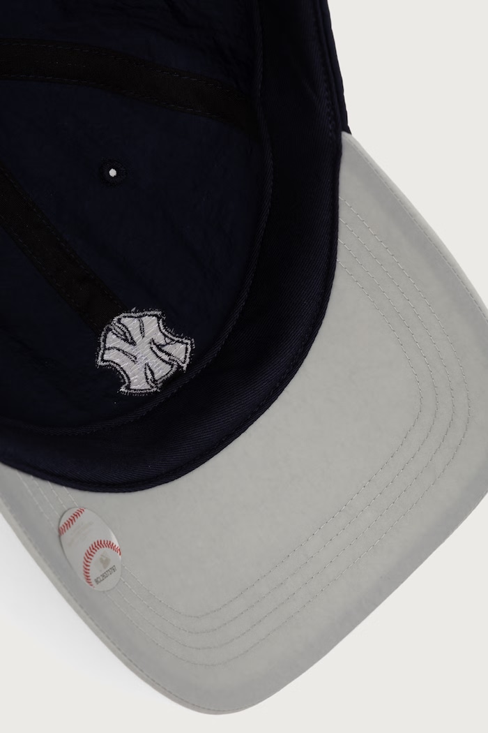 Czapka z daszkiem MLB New York Yankees 47 brand B.MODNA17C0S.NY granatowy