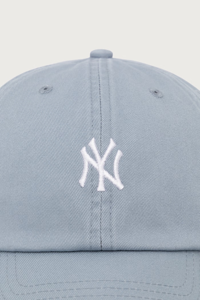 47 brand Czapka z daszkiem bawełniana MLB New York Yankees B.BSRNR17GWS.A04 niebieski AW26