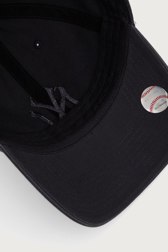 Czapka z daszkiem bawełniana MLB New York Yankees 47 brand B.RGW17GWS.VND granatowy