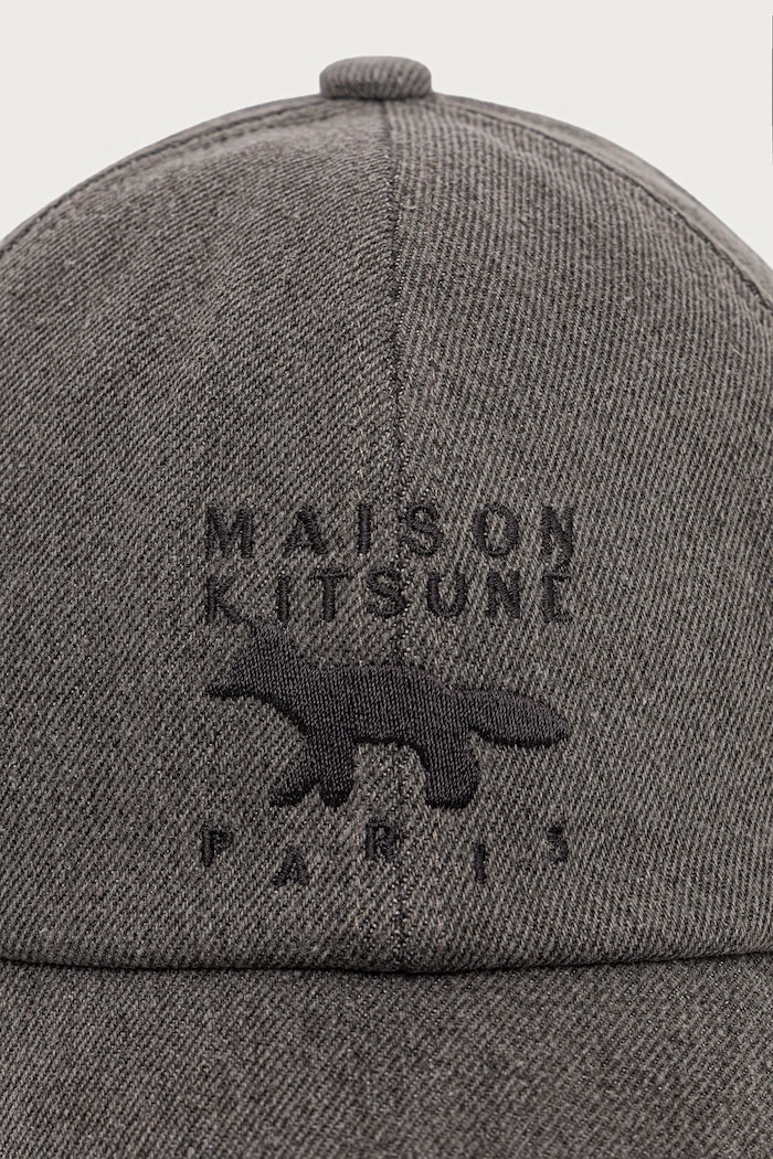 Maison Kitsuné Profile Fox czapka bejsbolówka jeansowa MRUAH03WB0061 szary AW26