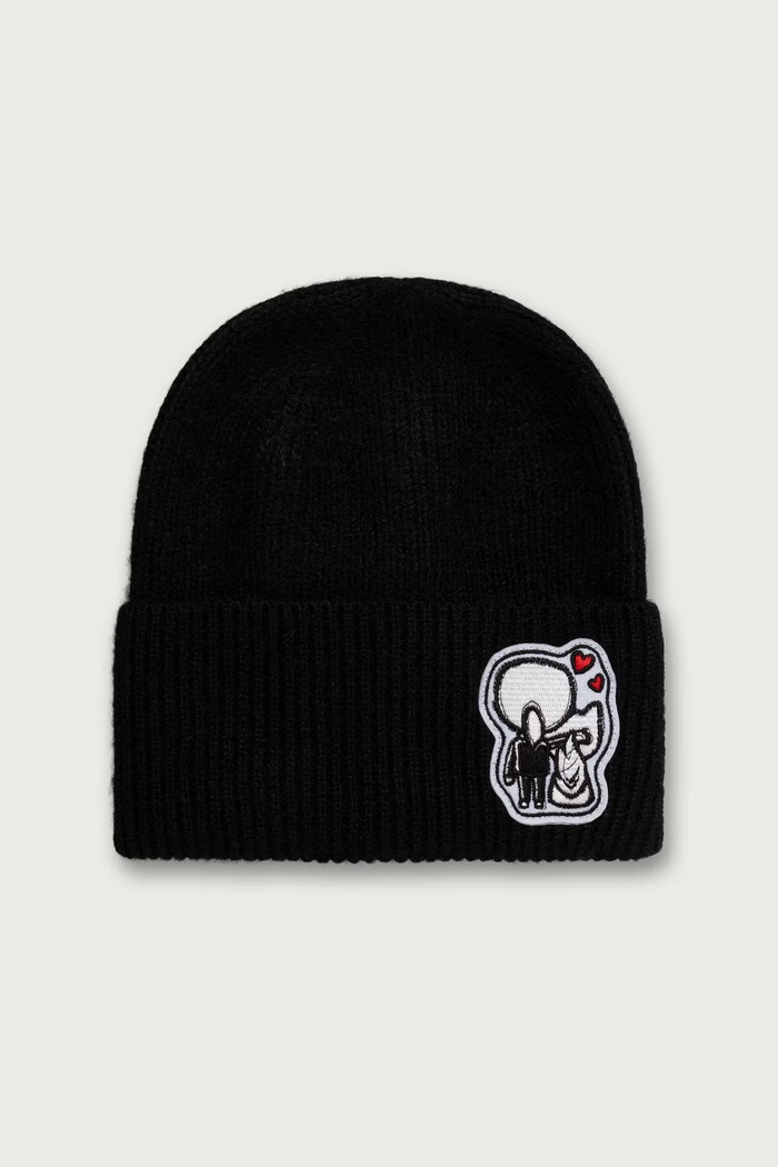 Karl Lagerfeld Beanie kapa z volno črna B4W33041
