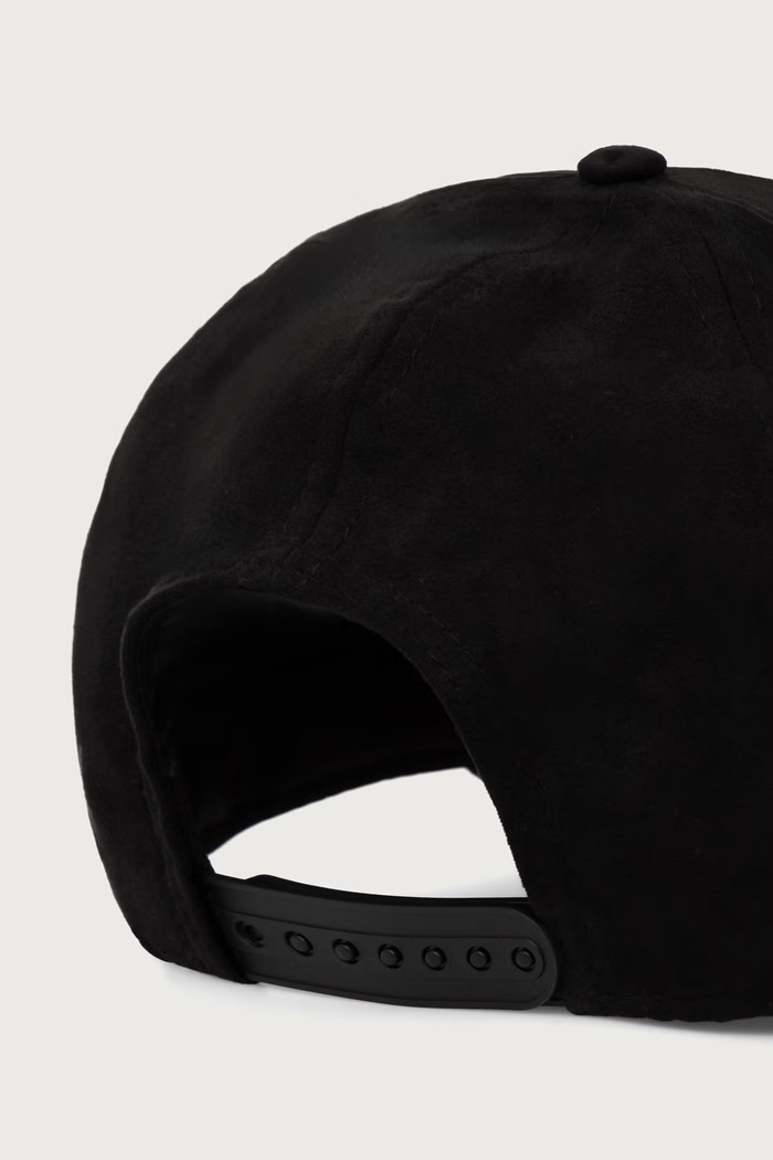 Akcesoria New Era czapka z daszkiem FAUX SUEDE E-FRAME 60580814 czarny
