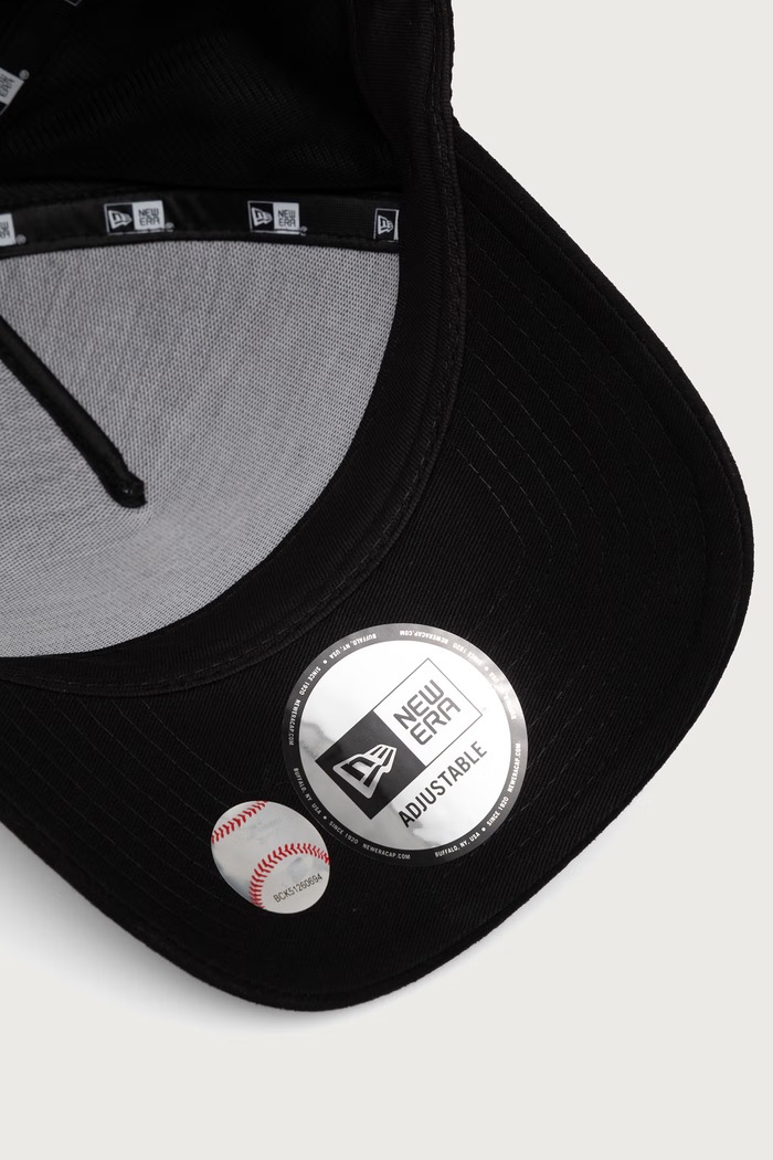 New Era czapka z daszkiem FAUX SUEDE E-FRAME czarny 60580814