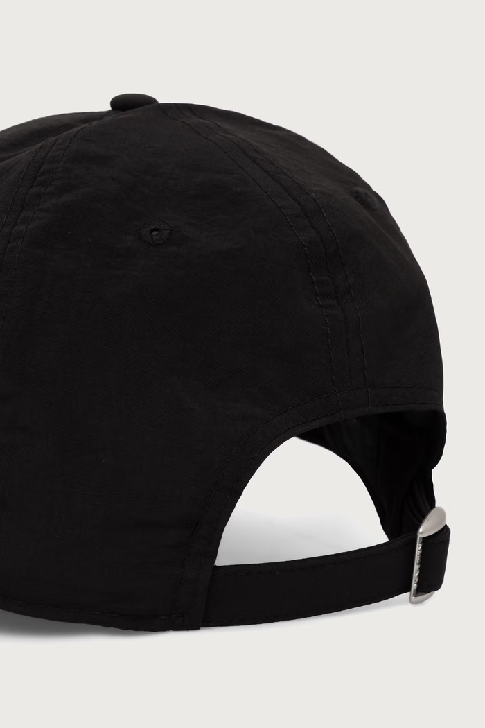 New Era czapka bejsbolówka MLB RECYCLED 9FORTY® czarny 60915778