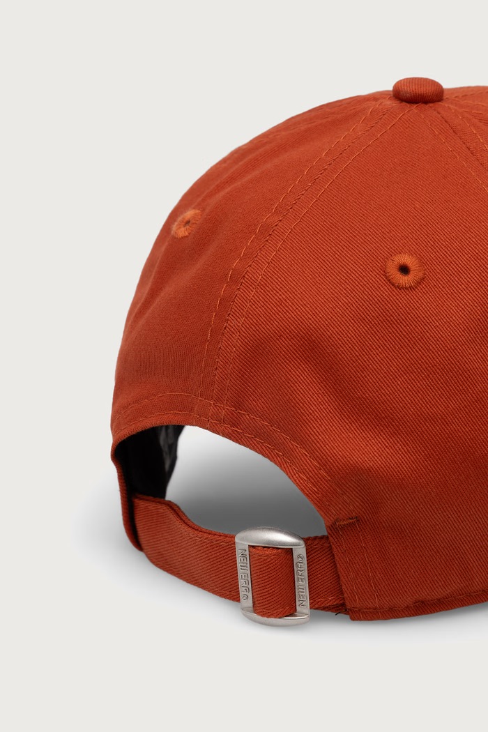 Akcesoria New Era Czapka z daszkiem bawełniana SIDEHIT 9FORTY® ALPINE RACING 60897530 pomarańczowy