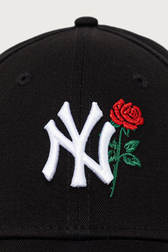 New Era czapka z daszkiem bawełniana FLOWER ICON 9FORTY® 60915752 czarny AW26