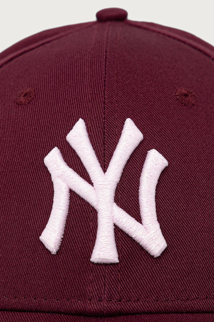 New Era czapka z daszkiem bawełniana METALLIC LOGO 9FORTY® 60915782 bordowy AW26