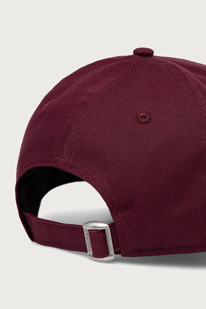 Akcesoria New Era czapka z daszkiem bawełniana METALLIC LOGO 9FORTY® 60915782 bordowy