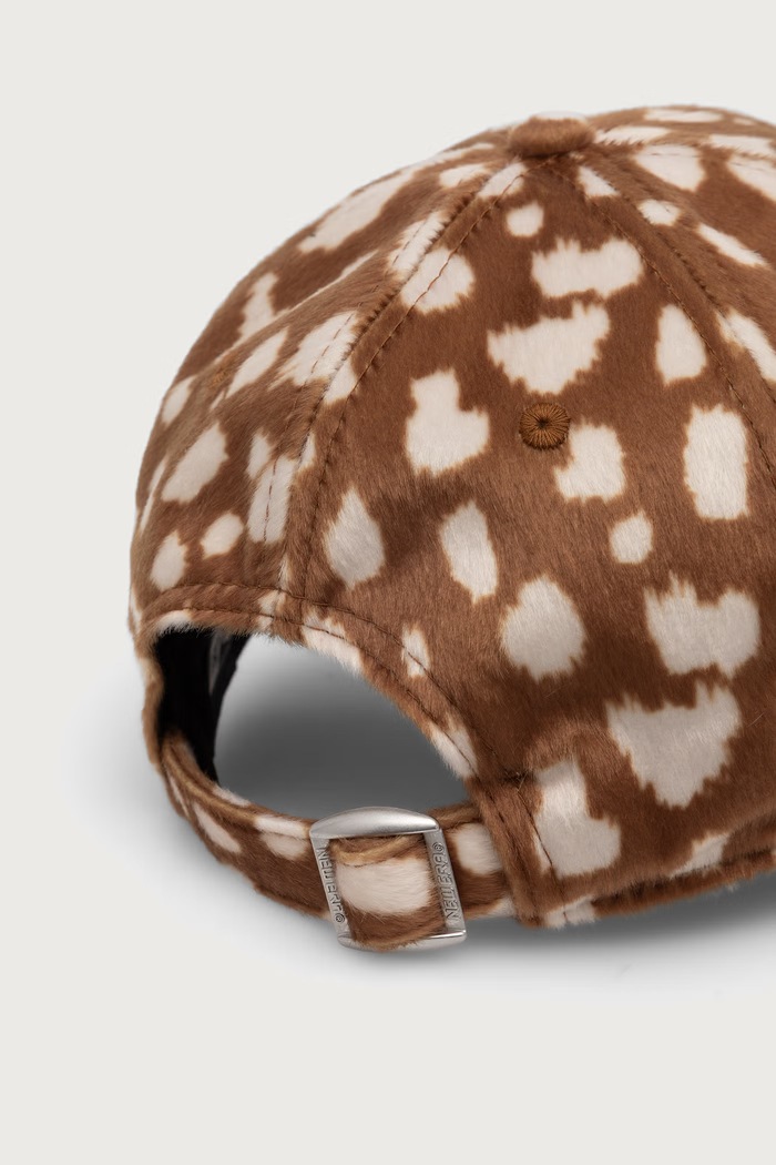 Akcesoria New Era Czapka z daszkiem trucker ANIMAL PRINT 9TWENTY® 60844105 brązowy