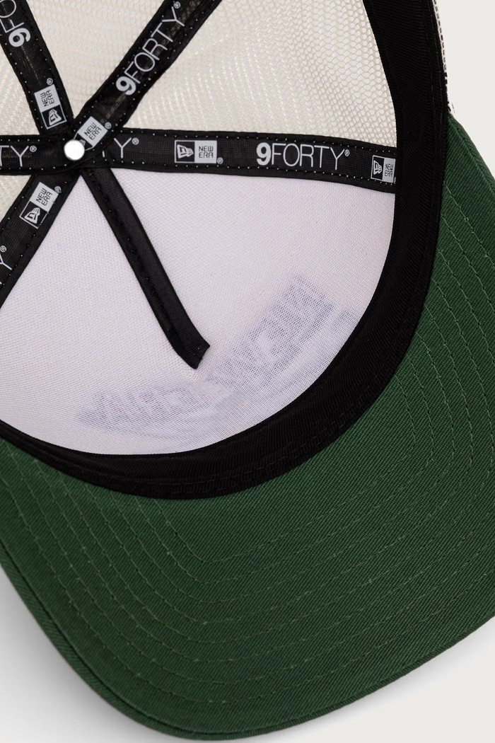 Akcesoria New Era czapka z daszkiem trucker GRAPHIC 9FORTY®MC AF TRUKR 60915801 beżowy