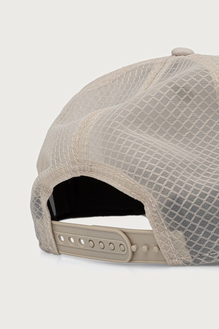 Akcesoria New Era czapka bejsbolówka SPORTY 9FORTY® APEX 60915886 beżowy