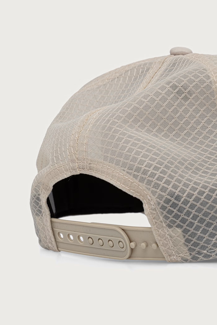 Akcesoria New Era czapka bejsbolówka SPORTY 9FORTY® APEX 60915886 beżowy