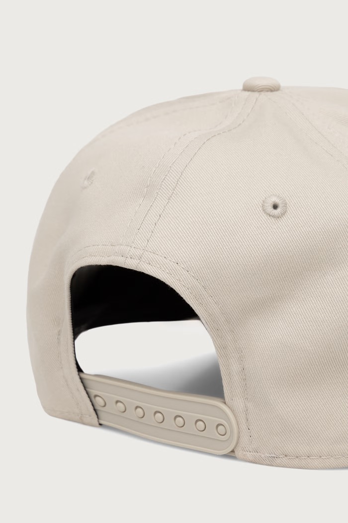 Akcesoria New Era czapka bejsbolówka bawełniana LEAGUE ESS E-FRAME 60915943 beżowy