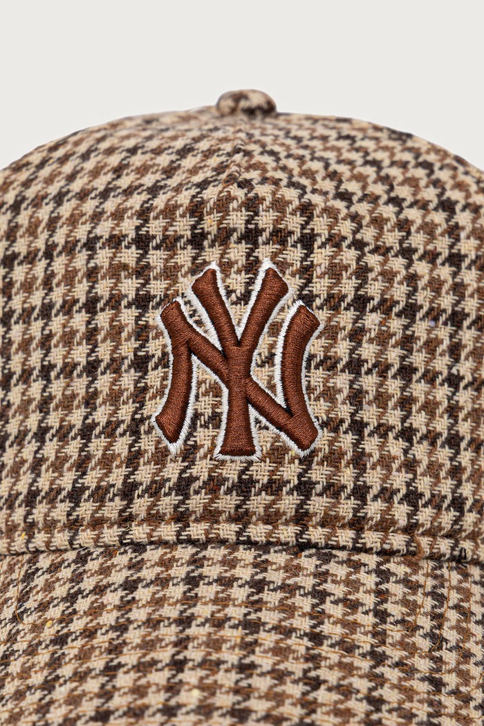 New Era czapka z daszkiem CHECK 9TWENTY® AF 60915795 beżowy AW26