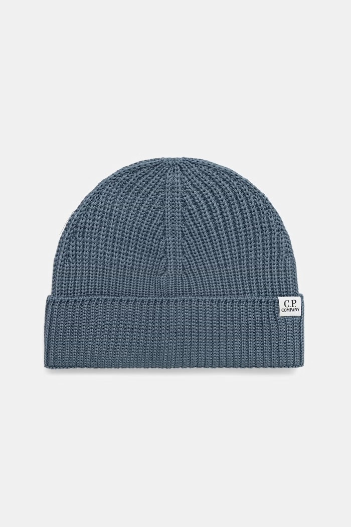 C.P. Company czapka beanie z wełny merino niebieski 21CMAC137A005509A