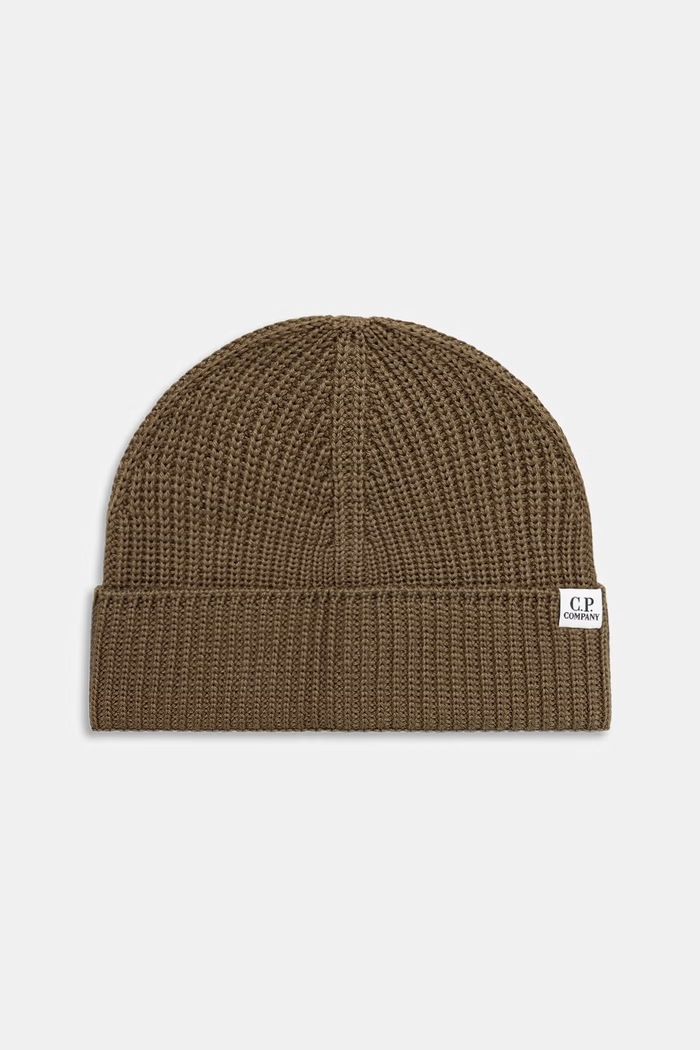 C.P. Company căciulă din lână merino verde 21CMAC137A005509A