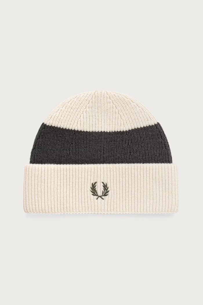 Fred Perry Czapka wełniana beżowy C3304.560