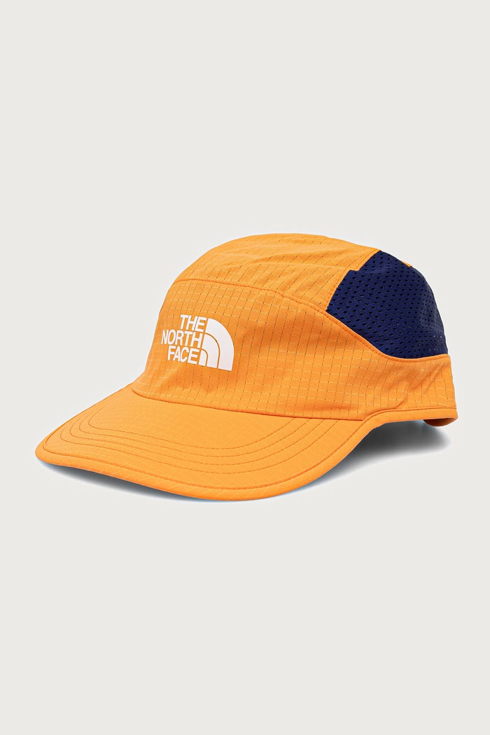 The North Face Čiapka so šiltom Summer Run oranžová NF0A876J0TO1