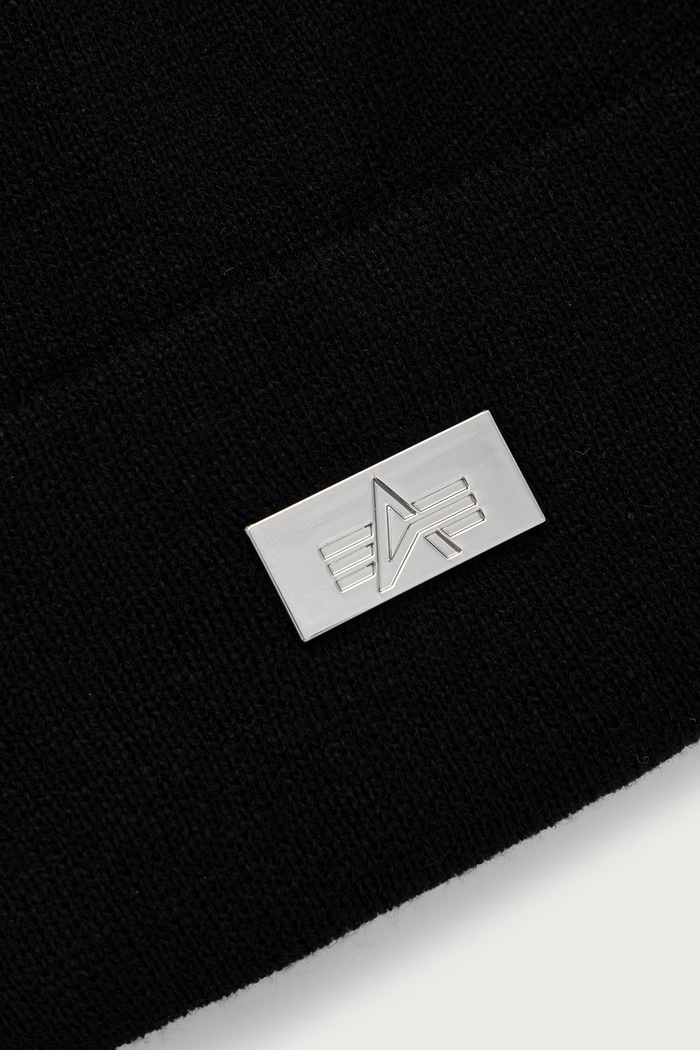 Dodatki Alpha Industries beanie kapa Metal LabeL 268915 črna