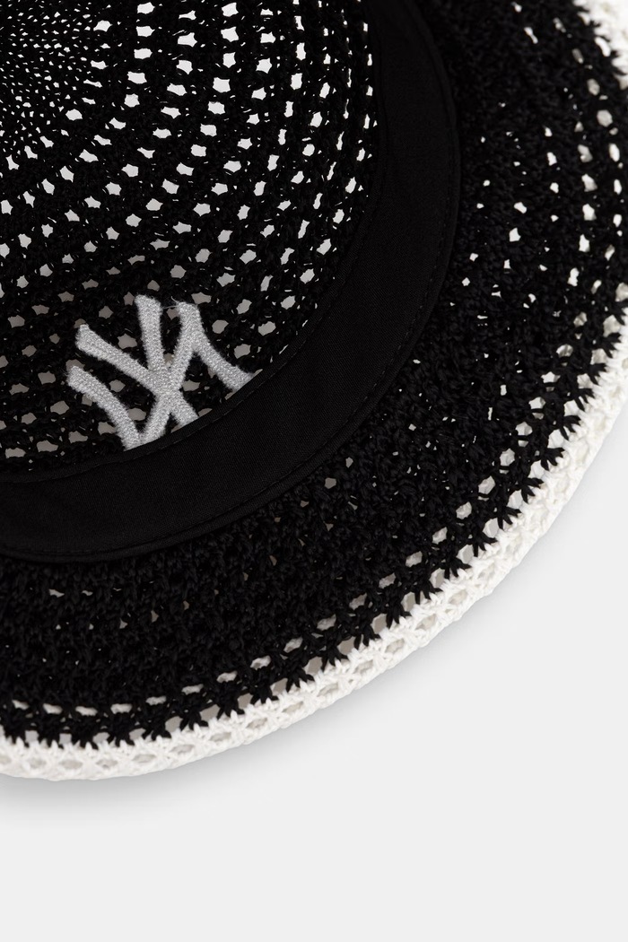 New Era kapelusz bucket pleciony KNITTED BUCKET NYY czarny 60856287