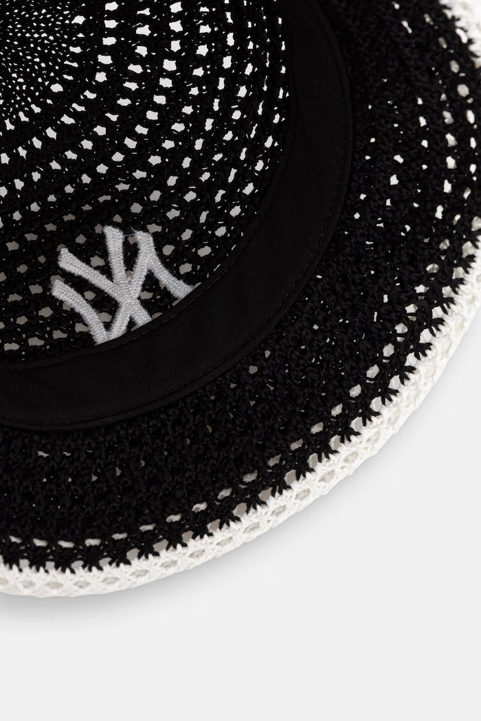 New Era kapelusz bucket pleciony KNITTED BUCKET NYY czarny 60856287