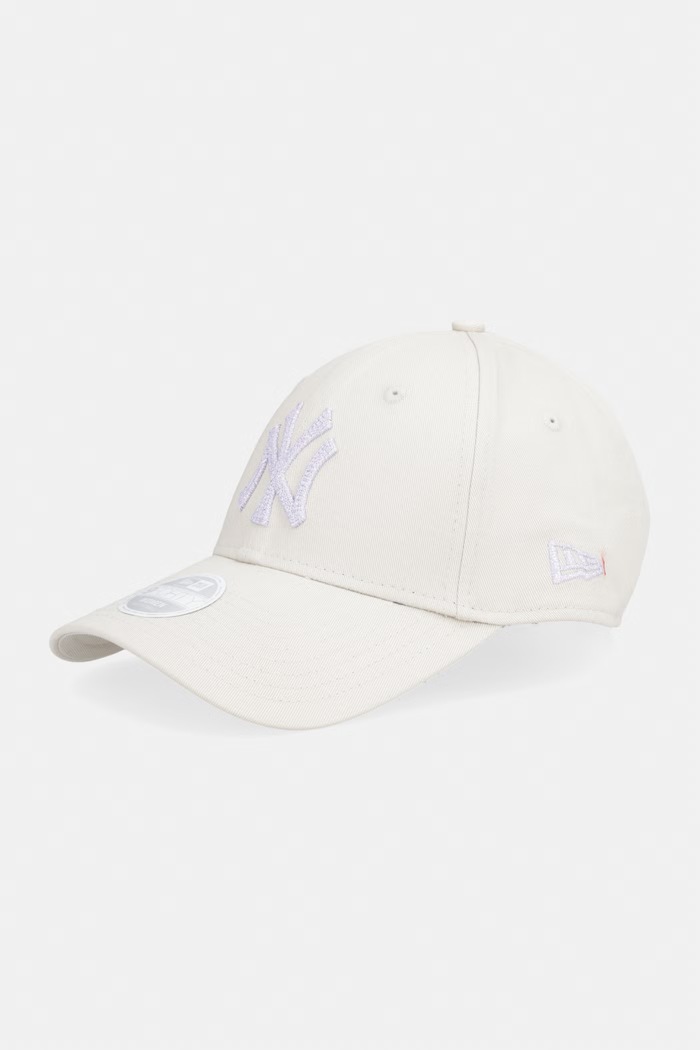 New Era czapka bejsbolówka bawełniana METALLIC 940 NYY beżowy 60856353