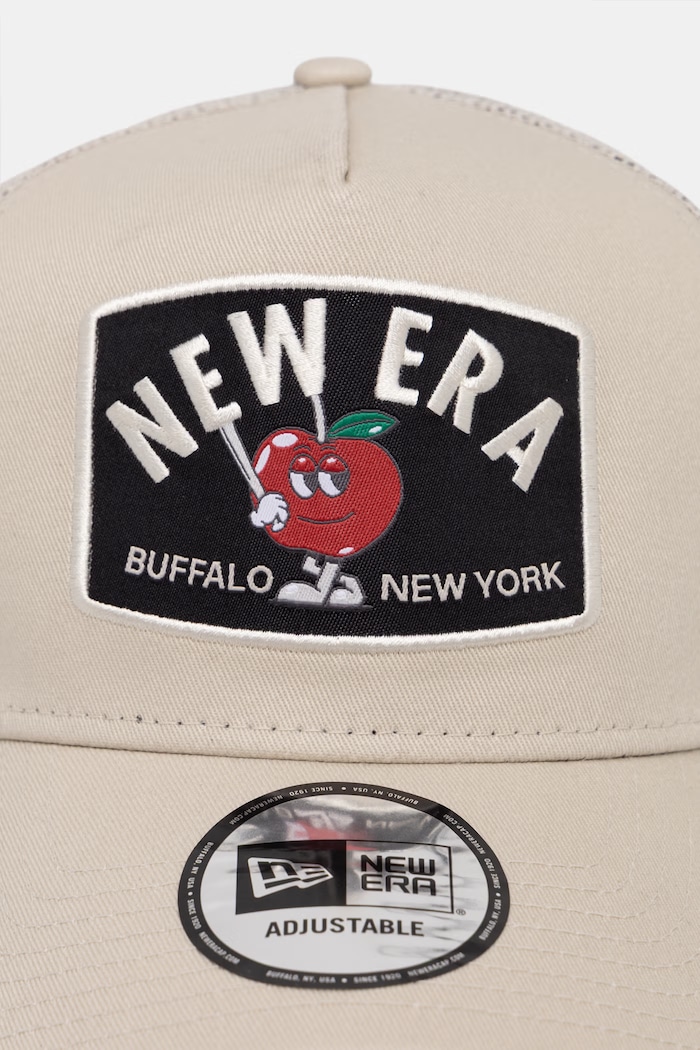 New Era czapka z daszkiem trucker NE SUMMER PATCH TRUCKER 60856355 beżowy AW26