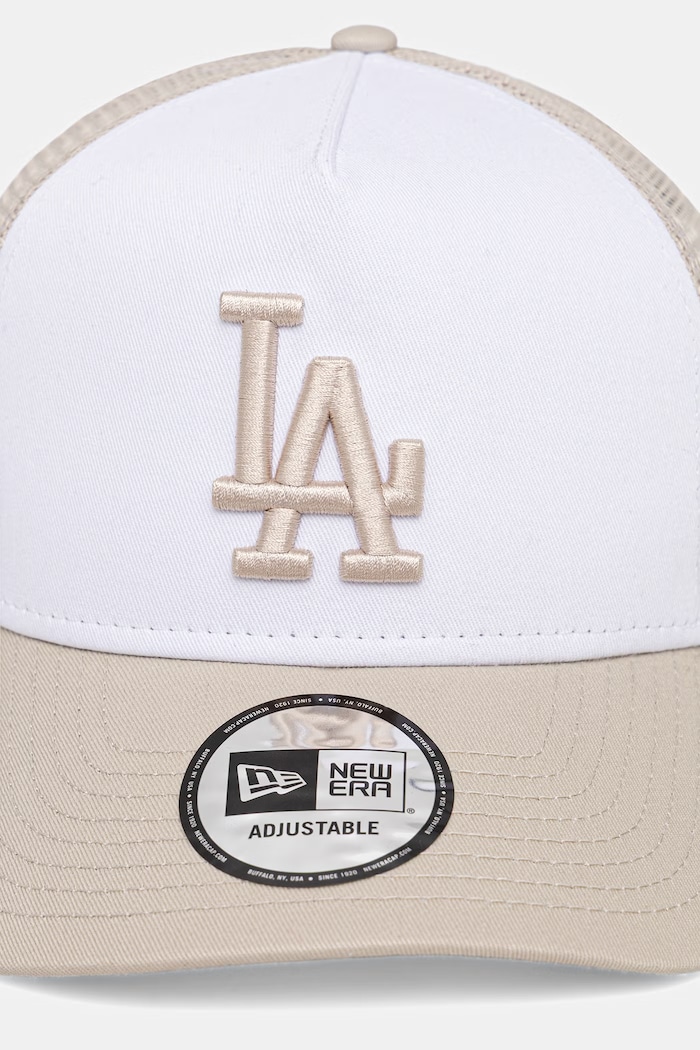 New Era czapka z daszkiem trucker LE TRUCKER LA DODGERS 60856266 beżowy AW26
