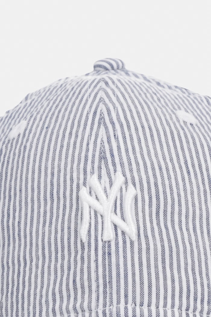 New Era czapka bejsbolówka SEERSUCKER 920 NYY 60667552 niebieski AW26