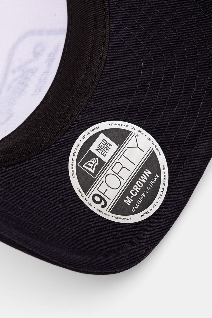 New Era czapka z daszkiem trucker NE 940 MC TRUCKER beżowy 60856272