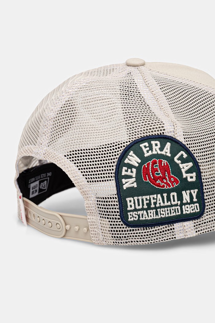 Akcesoria New Era czapka z daszkiem trucker MULTI PATCH 940 MC 60856340 beżowy