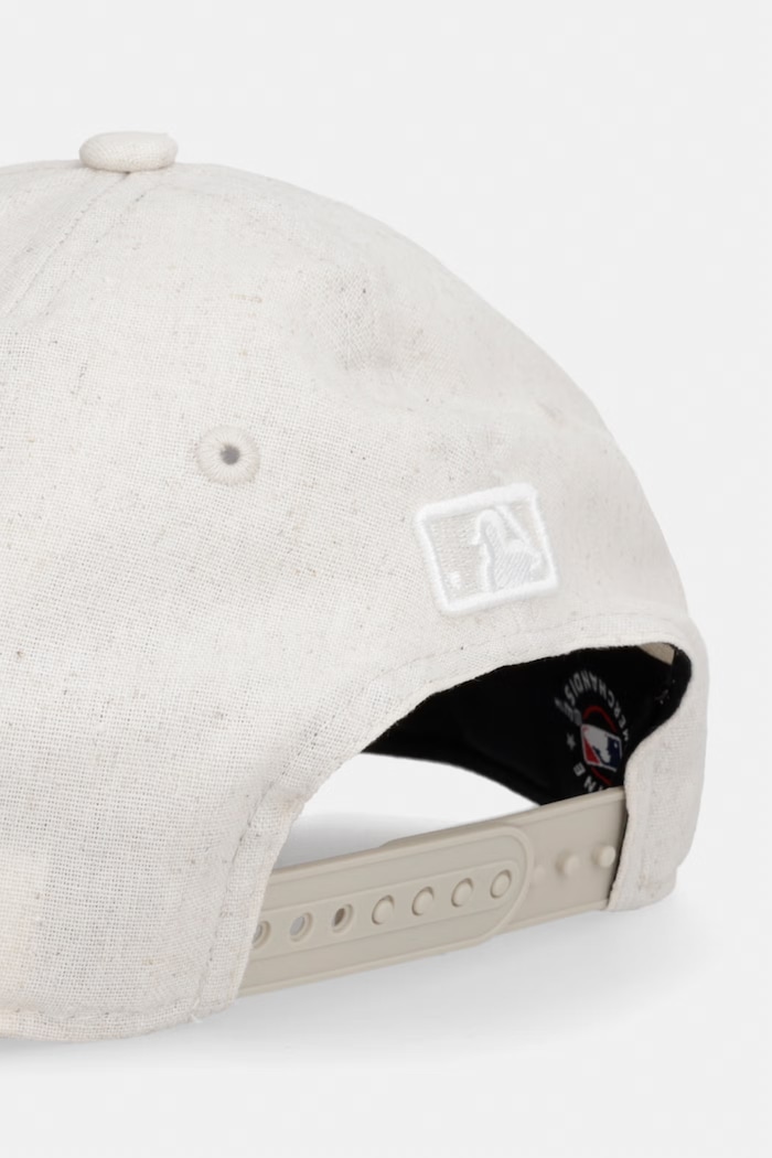 Akcesoria New Era czapka bejsbolówka z dodatkiem lnu LINEN 940 MC NYY 60856285 beżowy