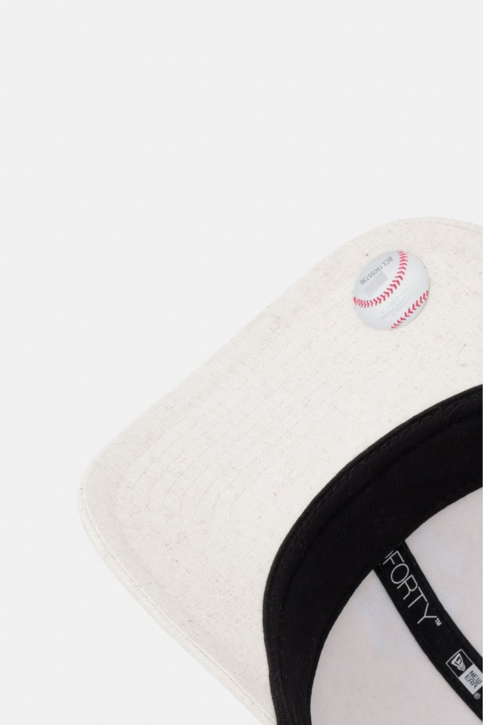 New Era czapka bejsbolówka z dodatkiem lnu LINEN 940 MC NYY beżowy 60856285