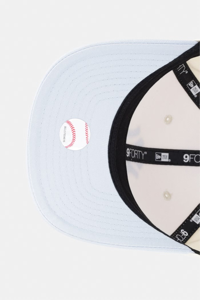 New Era czapka z daszkiem bawełniana SIDE SCRIPT 940 MC NYY beżowy 60856248