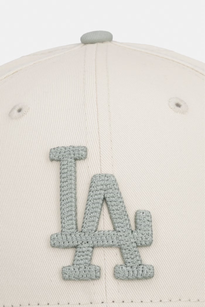 New Era czapka bejsbolówka bawełniana SIDE SCRIPT 940 MC LA DODGERS 60856244 beżowy AW26
