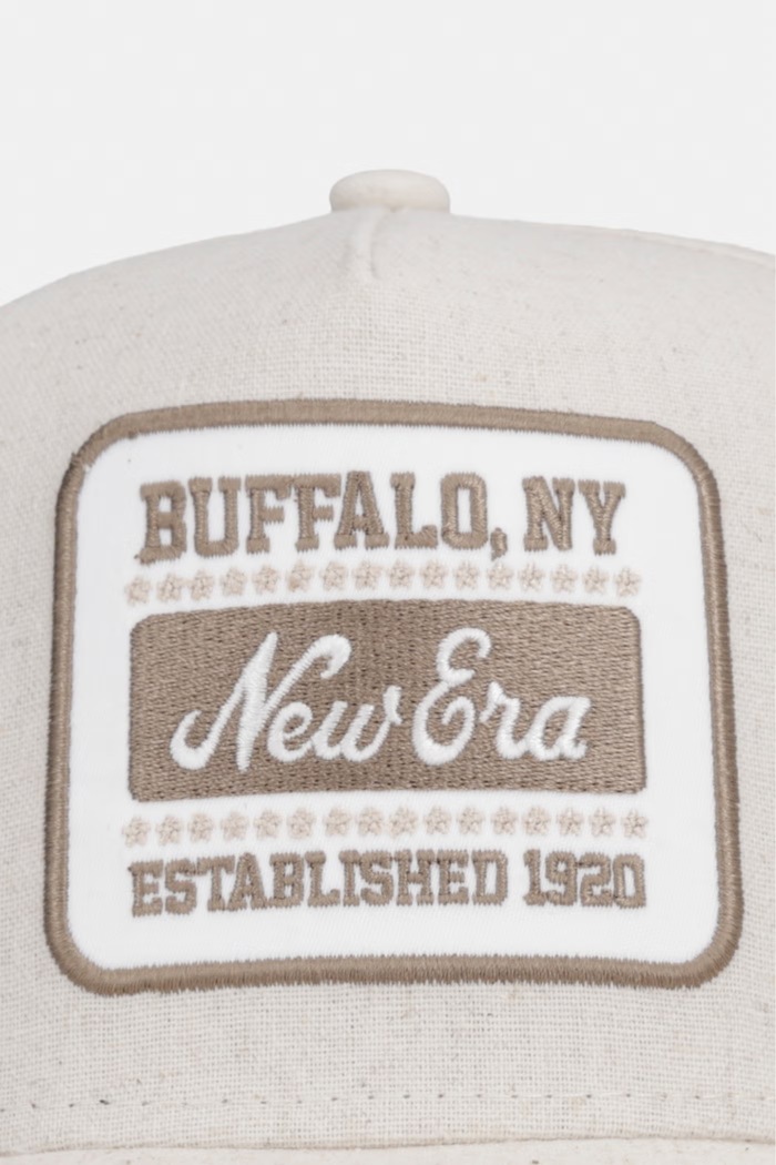 New Era bejzbalová čiapka s prímesou ľanu OVAL PATCH LINEN EFRAME 60667679 béžová AW26
