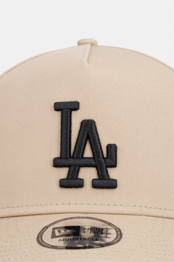 New Era czapka bejsbolówka bawełniana LE EFRAME LA DODGERS 60856250 beżowy AW26