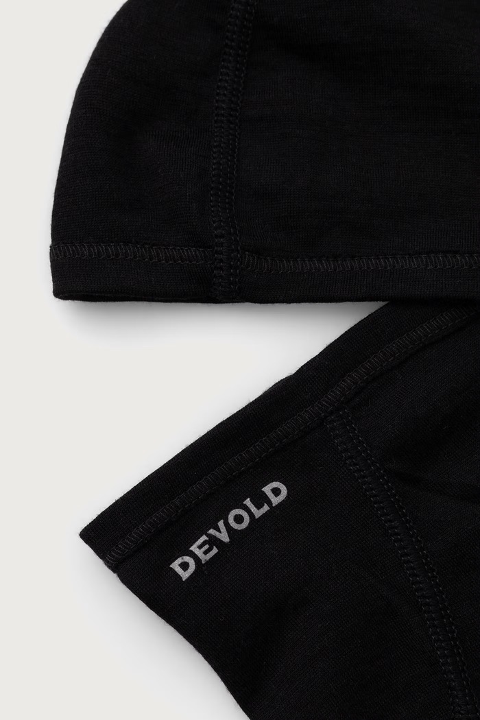 Akcesoria Devold Kominiarka z wełny merino Breeze Merino PDGO.180.820.B czarny