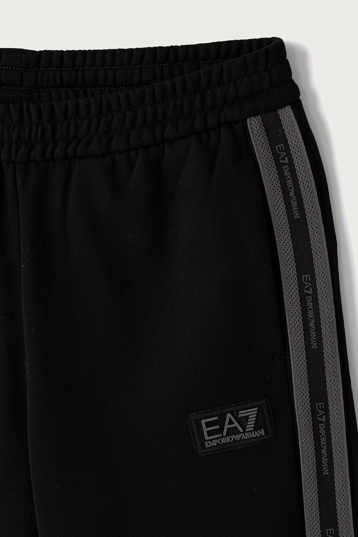 Chłopiec EA7 Emporio Armani komplet dresowy dziecięcy z bawełną 7B000375.AF10368 czarny