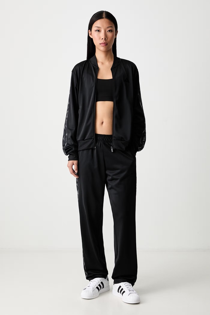 adidas komplet dresowy damski Essentials czarny KG1875