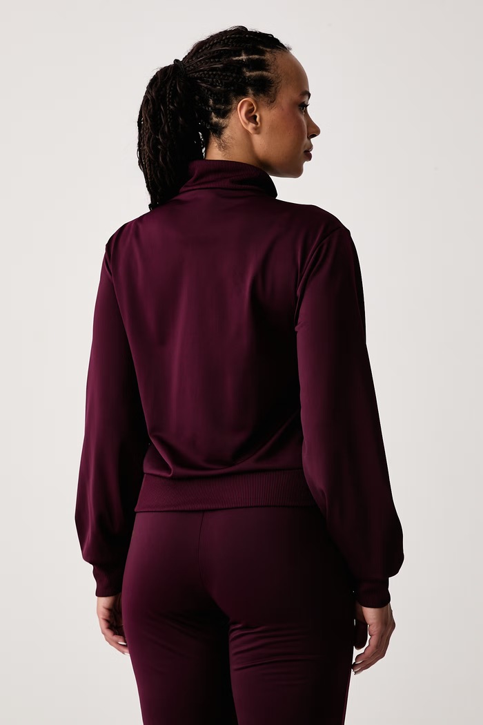 Komplet dresowy damski Essentials Feelcozy adidas KQ7582 bordowy