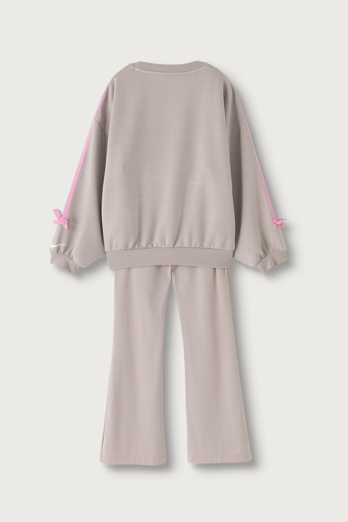 Nike Komplet dresowy dziecięcy 36P215 beżowy AW26