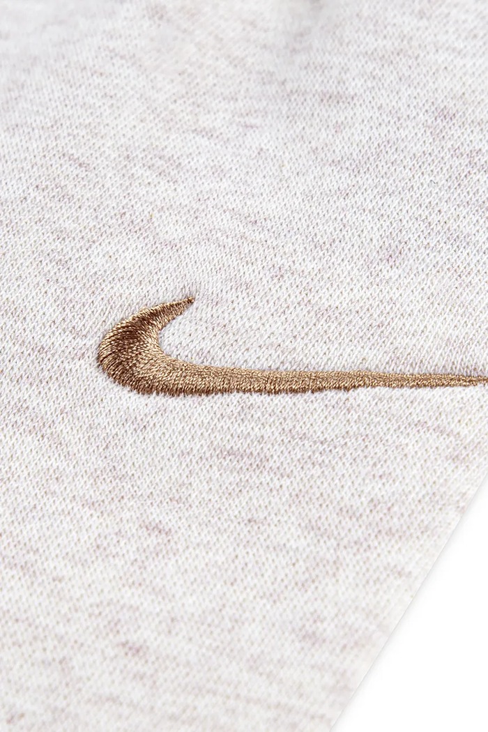 Komplet dresowy niemowlęcy bawełniany Nike 56M188 beżowy