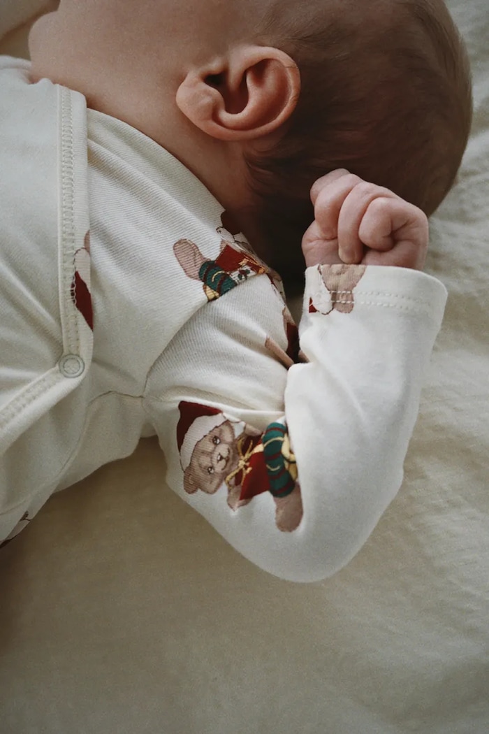 Konges Sløjd Komplet niemowlęcy bawełniany z elastanem BASIC NEWBORN SET GOTS KS106382.9BY2