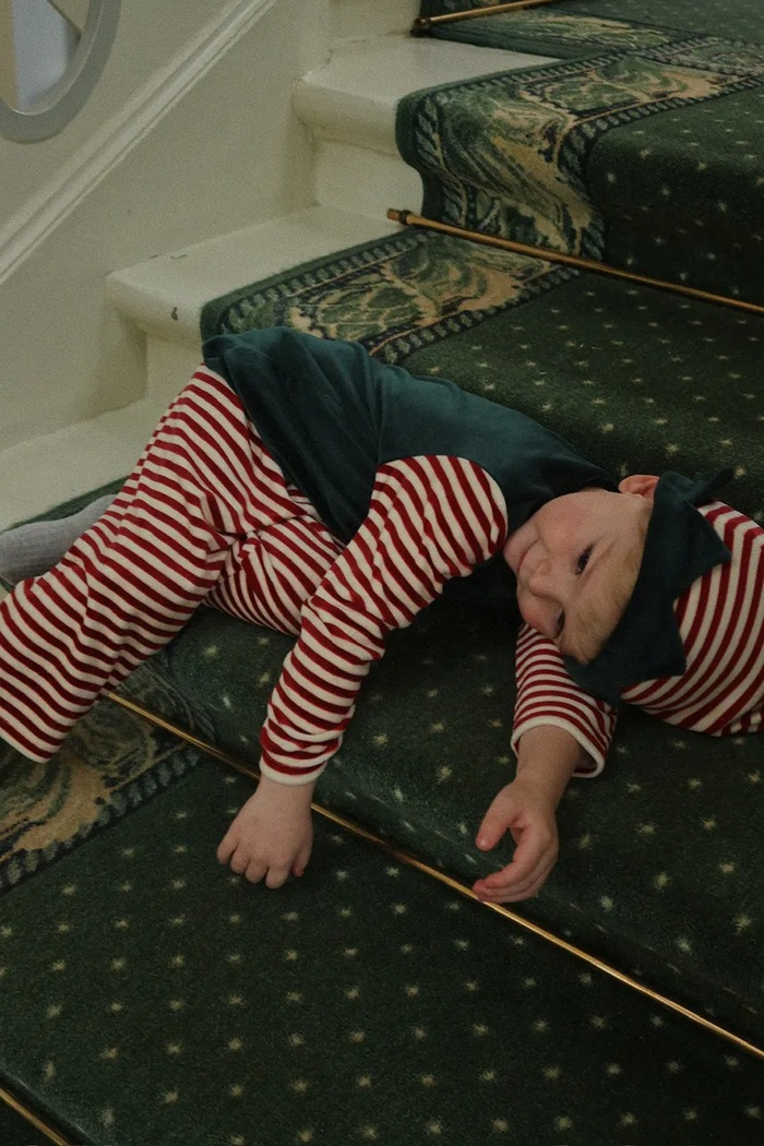 Konges Sløjd Komplet dziecięcy CHRISTMAS ELF COSTUME GRS KS108136.9BY2
