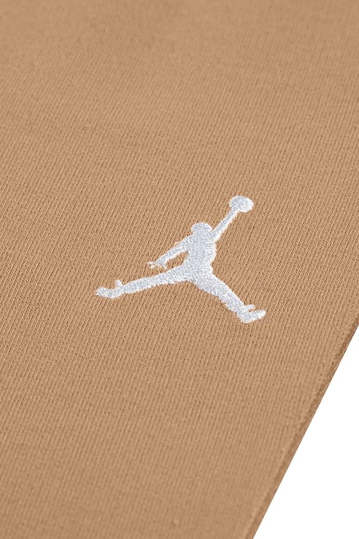 Komplet dresowy dziecięcy Jordan 85F275 beżowy