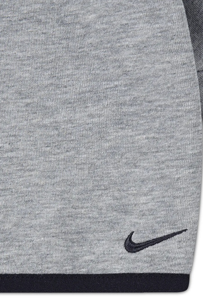 Nike Komplet sportowy dziecięcy z bawełną 66M880 szary AW26